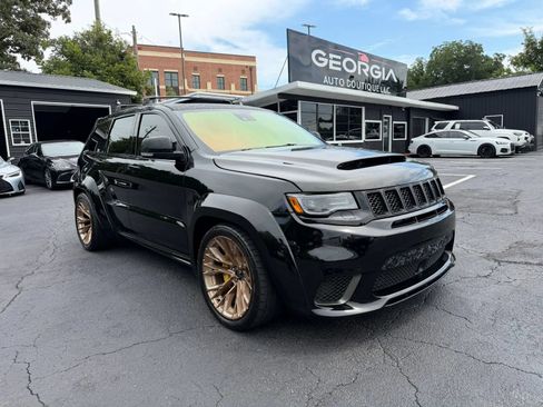 Used 2019 Jeep Grand Cherokee Trackhawk w/ Trailer Tow Group IV AWD/4WD image 4
