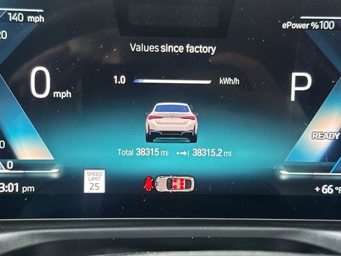 Used 2023 BMW i4 eDrive40 image 34