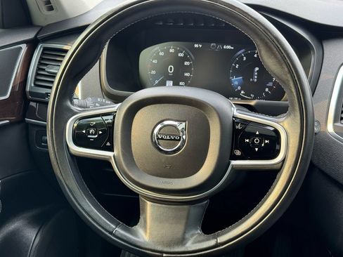 Used 2019 Volvo XC90 T6 Momentum w/ Advanced Package AWD/4WD image 20