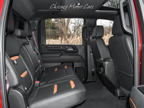 Used 2024 GMC Sierra 2500 AT4 w/ AT4 Premium Plus Package image 33