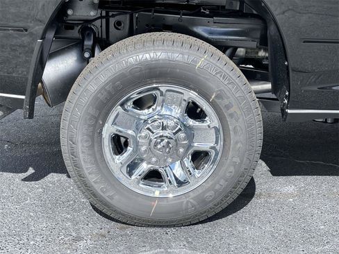 New 2026 RAM 2500 Tradesman image 36