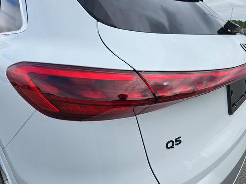 New 2025 Audi Q5 Premium Plus image 33