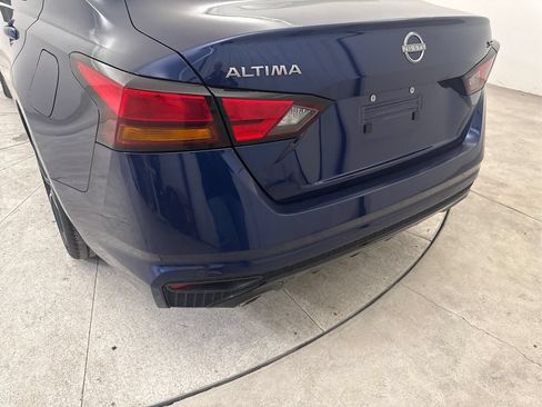Used 2023 Nissan Altima 2.5 SR FWD image 19