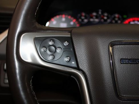 Used 2016 GMC Yukon Denali w/ Open Road Package image 30