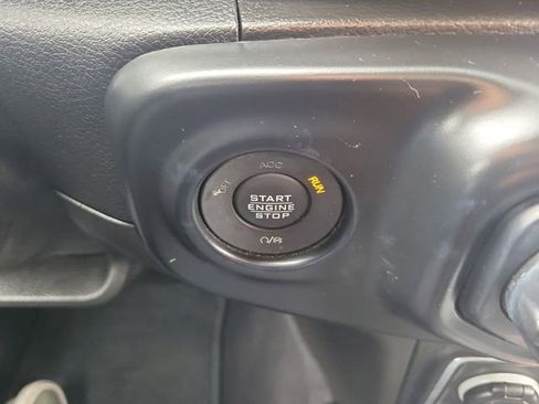Used 2021 Jeep Wrangler Unlimited Sahara w/ Cold Weather Group AWD/4WD image 26