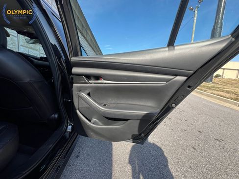 Used 2021 MAZDA MAZDA3 s image 44