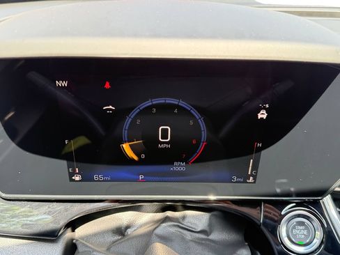 New 2026 Chevrolet Trax RS w/ Sunroof Package FWD image 13