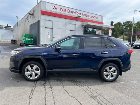 Used 2019 Toyota RAV4 Limited AWD/4WD image 7
