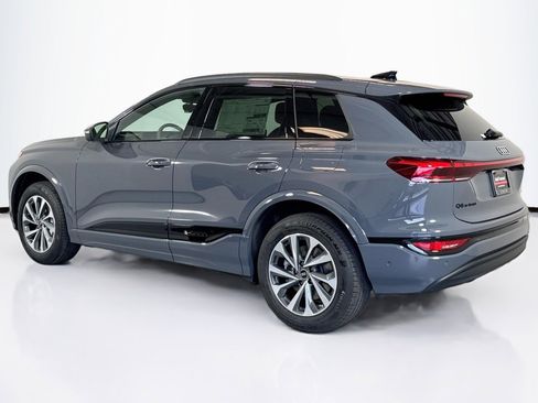 New 2027 Audi Q6 e-tron Premium image 7