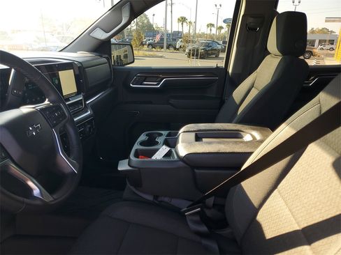 Used 2023 Chevrolet Silverado 1500 RST w/ Protection Package image 13