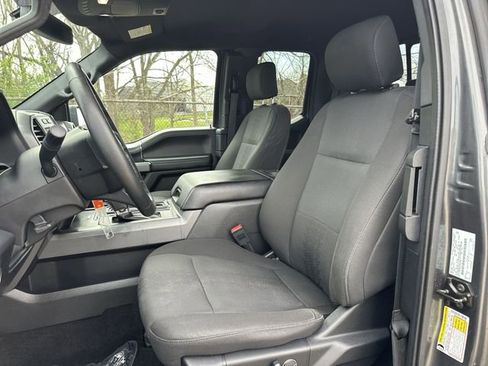 Used 2018 Ford F150 XLT w/ Equipment Group 302A Luxury image 15