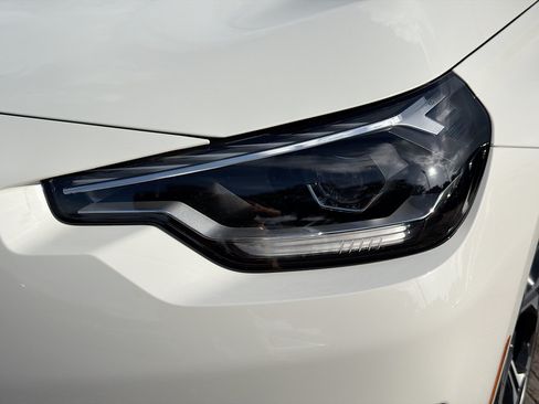 New 2026 BMW 230i Coupe w/ Convenience Package RWD image 9