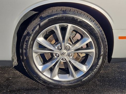 Used 2020 Dodge Challenger SXT w/ Cold Weather Group image 8