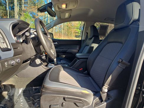 Used 2016 Chevrolet Colorado Z71 image 14