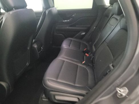Used 2022 Lincoln Corsair AWD w/ Equipment Group 101A image 18