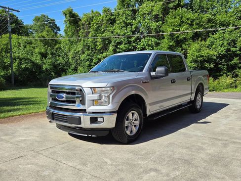 Used 2016 Ford F150 XLT AWD/4WD image 1