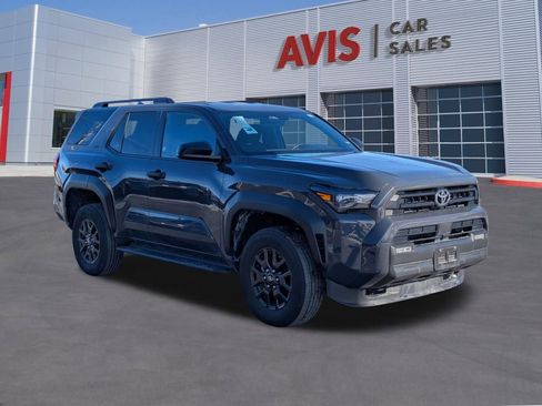 Used 2025 Toyota 4Runner SR5 image 9