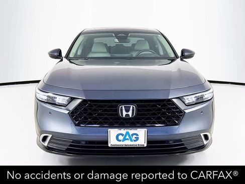 Used 2025 Honda Accord Touring image 2