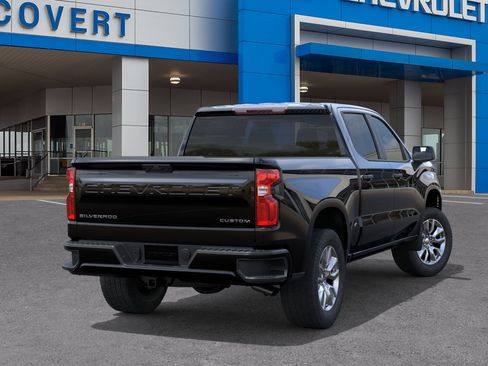 New 2026 Chevrolet Silverado 1500 Custom RWD image 3