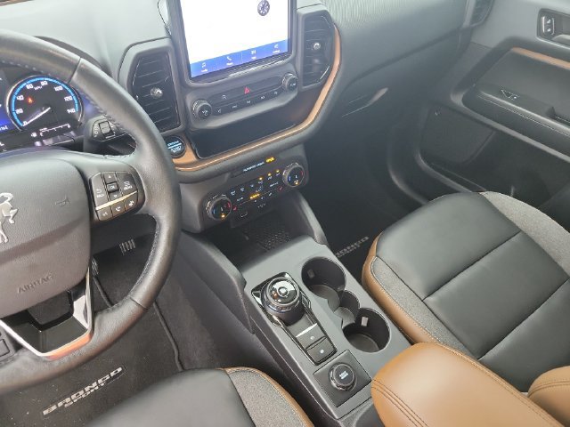 Used 2023 Ford Bronco Sport Outer Banks w/ Tech Package AWD/4WD image 27