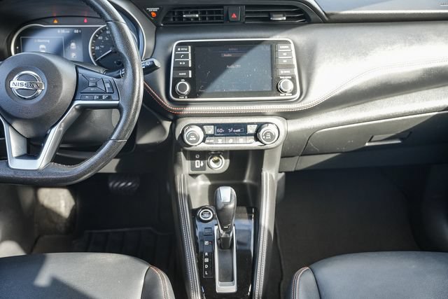 Used 2018 Nissan Kicks SR w/ Premium Package FWD image 16