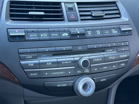 Used 2012 Honda Accord EX-L image 18
