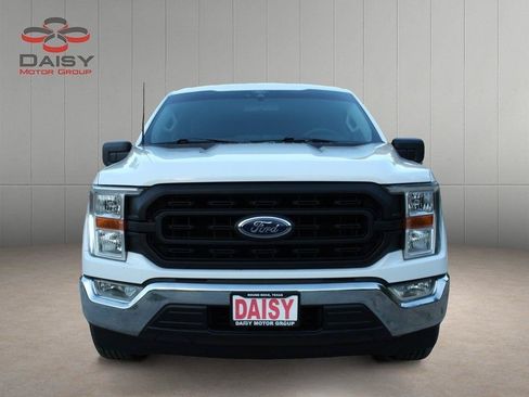 Used 2021 Ford F150 XL w/ Equipment Group 101A High RWD image 2