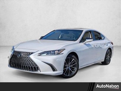 Certified 2025 Lexus ES 350 w/ Premium Package