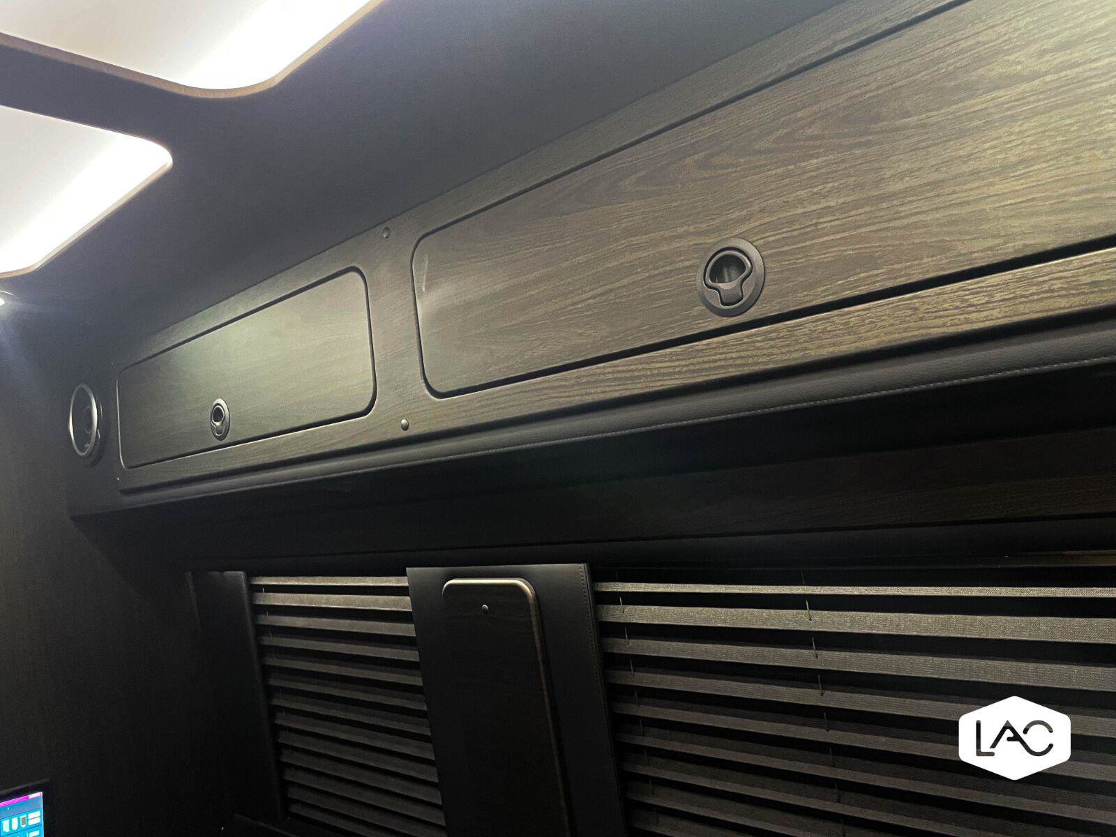 Used 2023 Mercedes-Benz Sprinter 2500 image 9