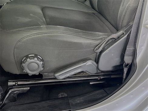 Used 2018 Jeep Wrangler Unlimited Sport S image 12