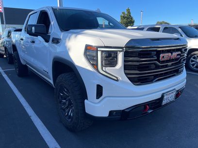Used 2023 GMC Sierra 1500 AT4 w/ Technology Package