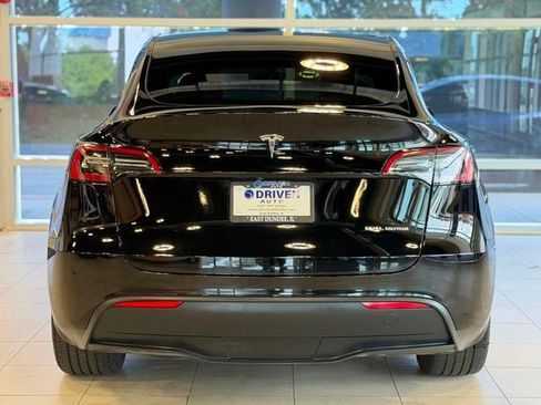 Used 2023 Tesla Model Y Long Range AWD/4WD image 10