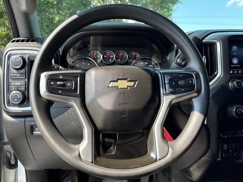 Used 2020 Chevrolet Silverado 2500 LT w/ Z71 Off-Road Package AWD/4WD image 11