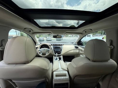 Used 2016 Nissan Murano Platinum w/ Platinum Technology Package FWD image 28