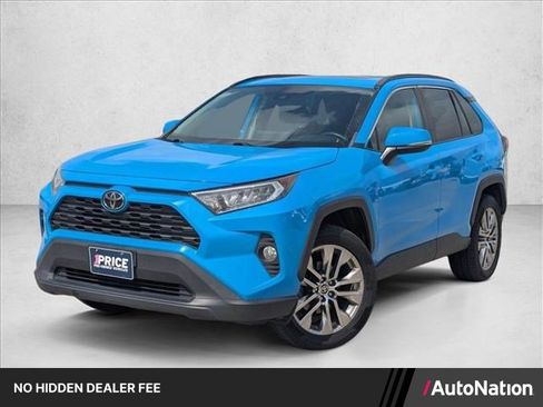 Used 2021 Toyota RAV4 XLE Premium FWD image 1