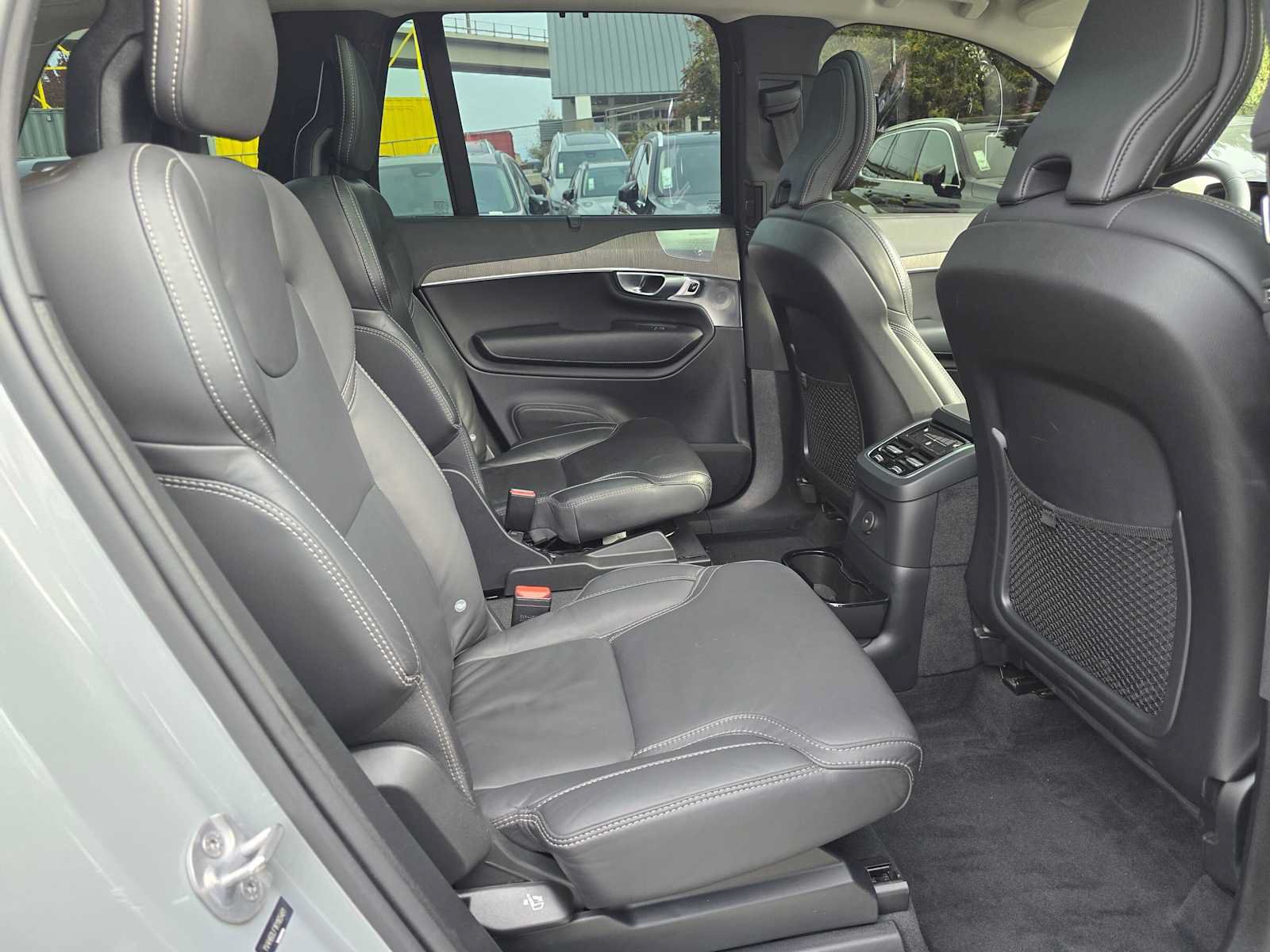 Certified 2024 Volvo XC90 T8 Ultimate w/ Protection Package Premier AWD/4WD image 13