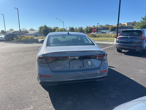 New 2025 Honda Accord SE image 5