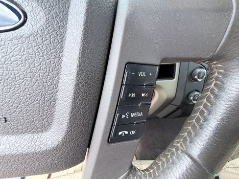 Used 2014 Ford F150 XLT w/ XLT Chrome Package RWD image 14