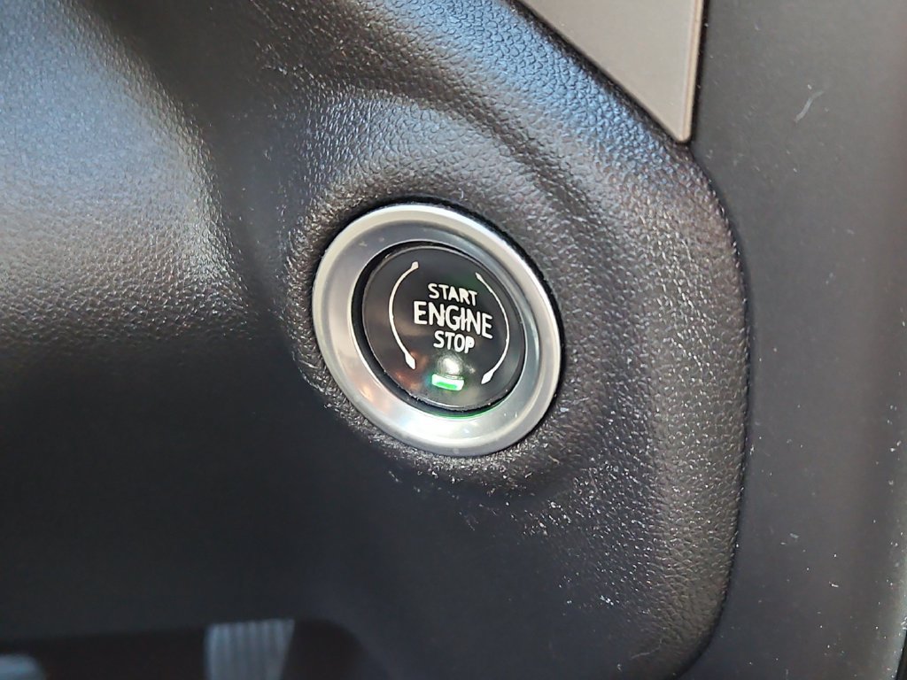 Used 2022 Chevrolet Silverado 1500 Custom AWD/4WD image 19