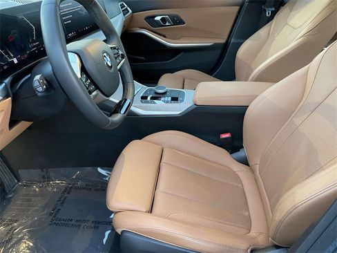 Used 2025 BMW 330i Sedan image 18