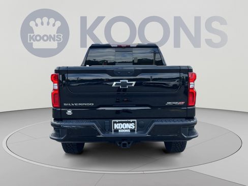 Used 2024 Chevrolet Silverado 1500 ZR2 w/ Technology Package AWD/4WD image 5