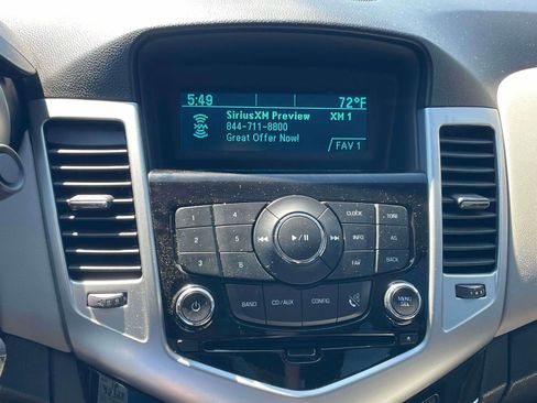 Used 2016 Chevrolet Cruze LS FWD image 8