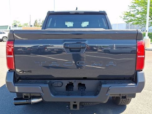 New 2026 Toyota Tacoma TRD Off-Road AWD/4WD image 5