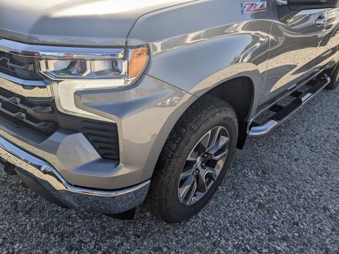 New 2026 Chevrolet Silverado 1500 LT image 10