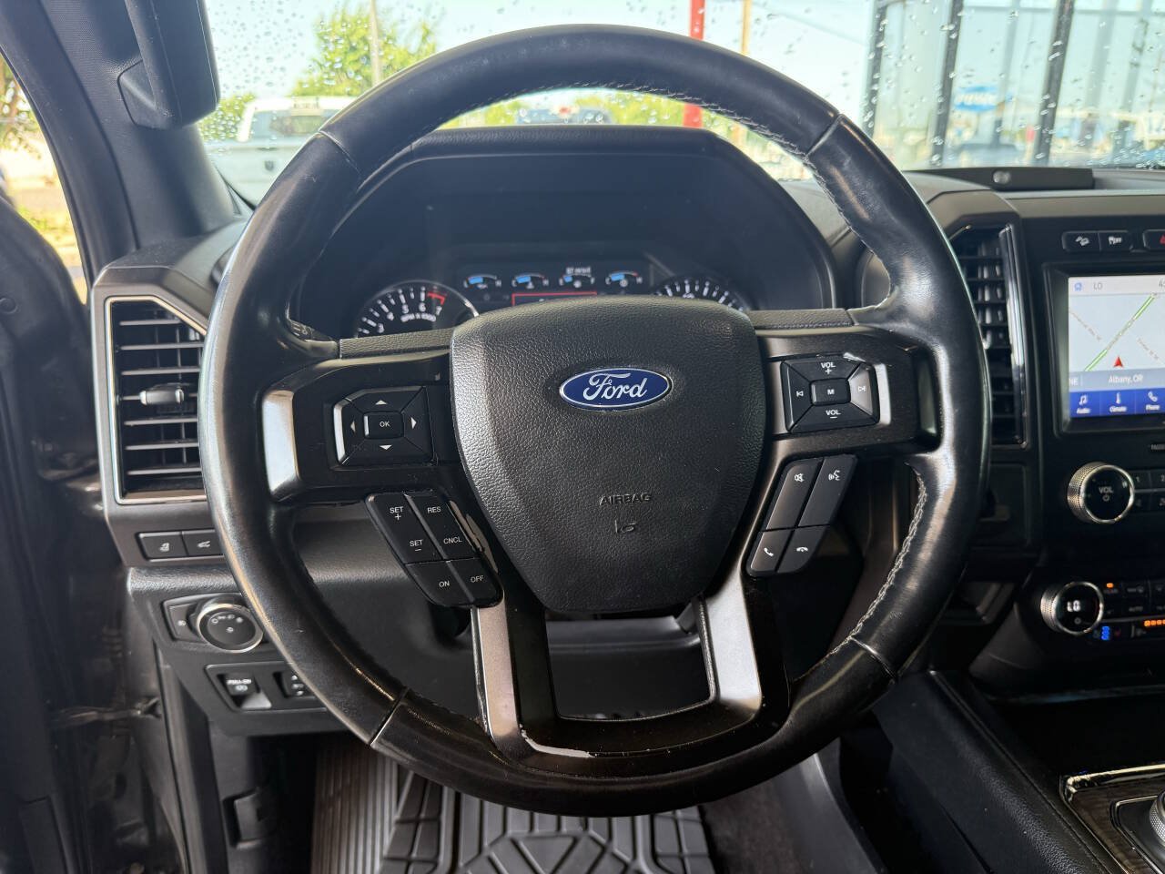 Used 2020 Ford Expedition Limited AWD/4WD image 14
