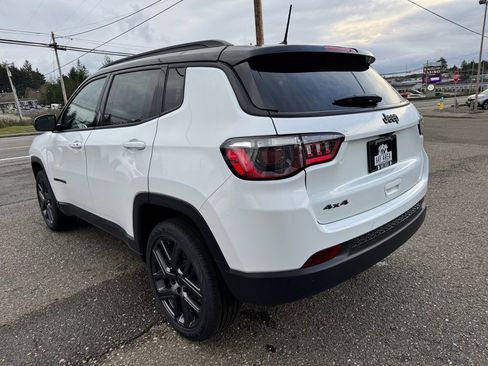 New 2026 Jeep Compass Limited w/ Sun, Sound & Navigation Group image 8