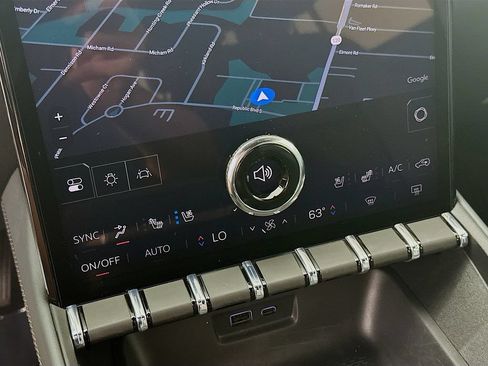 Used 2026 GMC Terrain AT4 w/ Convenience Package III AWD/4WD image 22