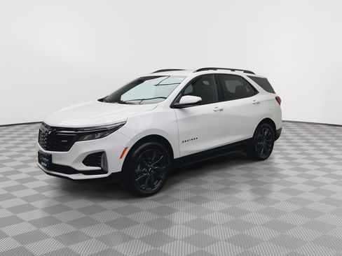 Certified 2024 Chevrolet Equinox RS AWD/4WD image 36