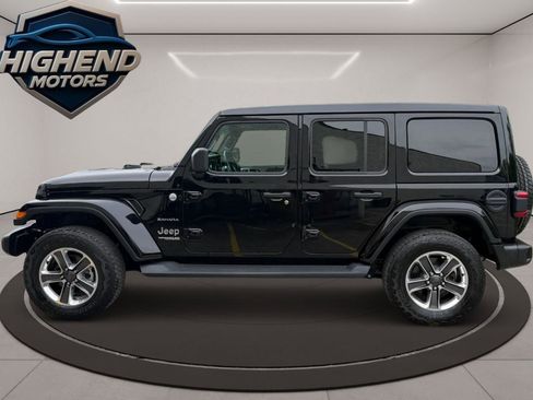 Used 2020 Jeep Wrangler Unlimited Sahara AWD/4WD image 3