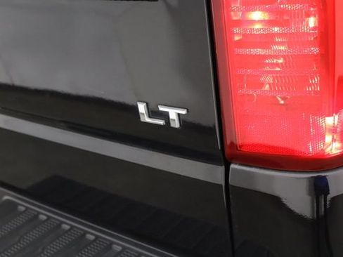 Used 2023 Chevrolet Silverado 1500 LT AWD/4WD image 36